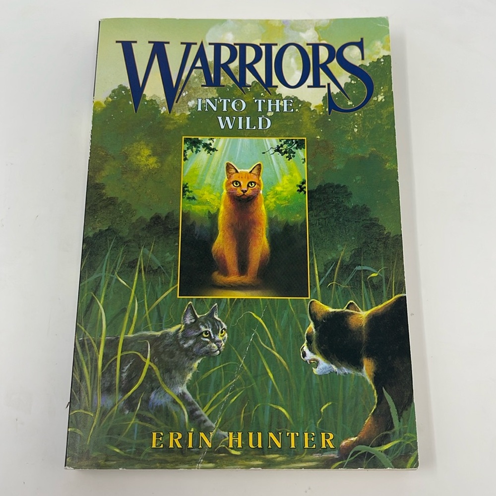 3/$15 WARRIORS: Into the Wild. Book 1.